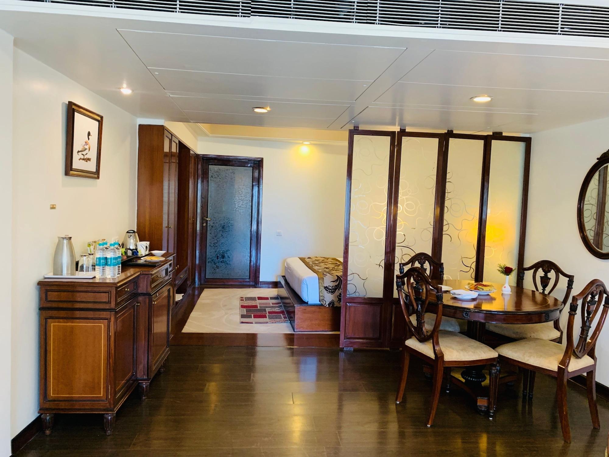 Отель Namah Nainital, A Member Of Radisson Individuals Retreats Экстерьер фото