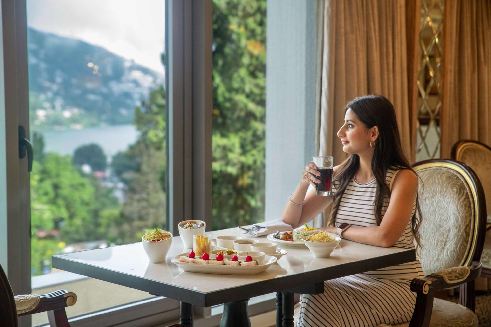 Отель Namah Nainital, A Member Of Radisson Individuals Retreats Экстерьер фото